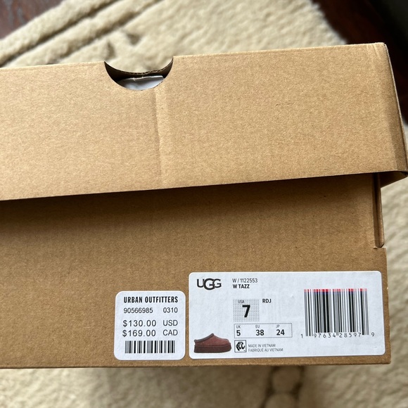UGG Tazz - Picture 6 of 6